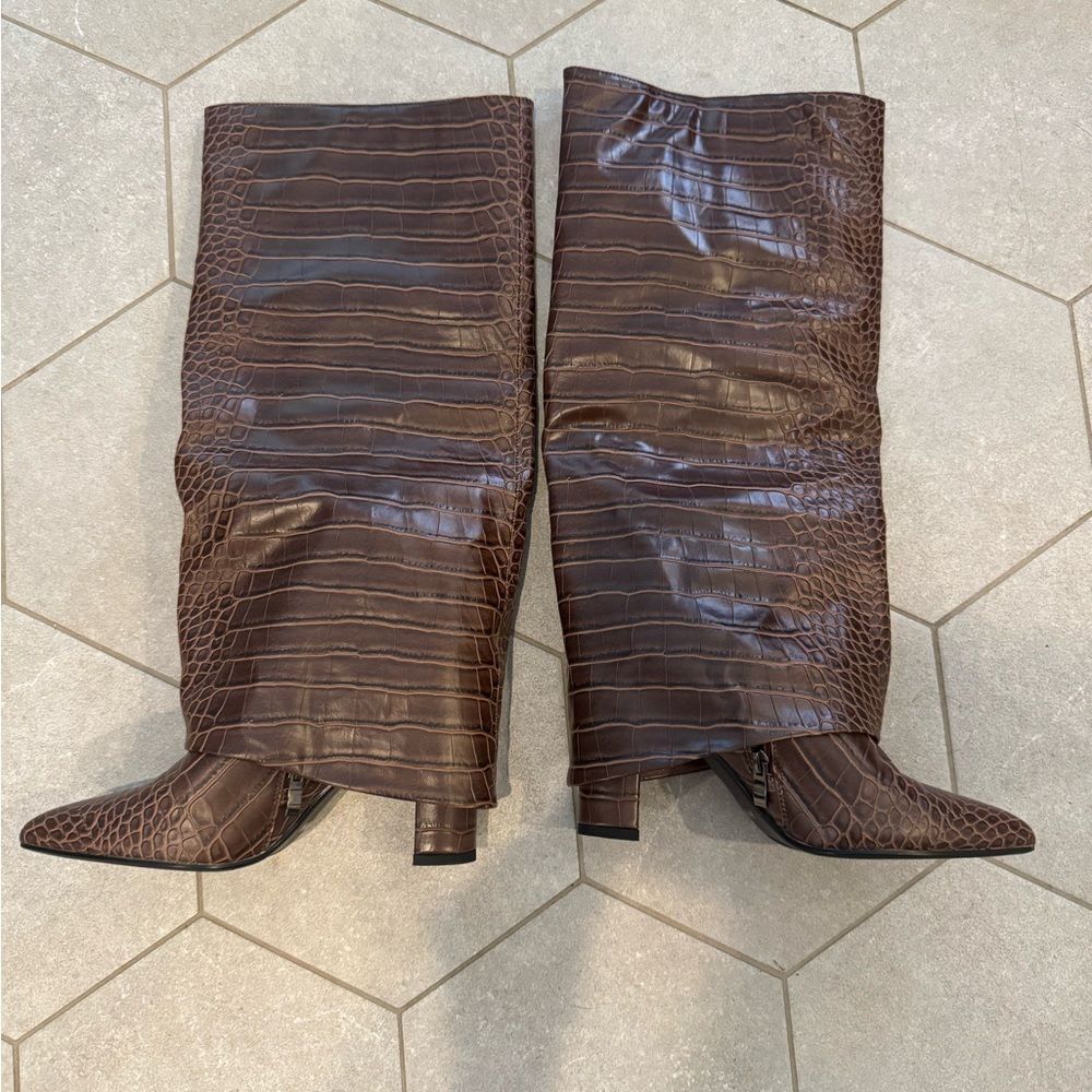Modatope women’s knee high boots with fold over 7.5